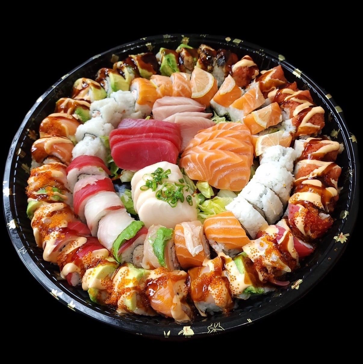 Mix Platter Roll and Sashimi.