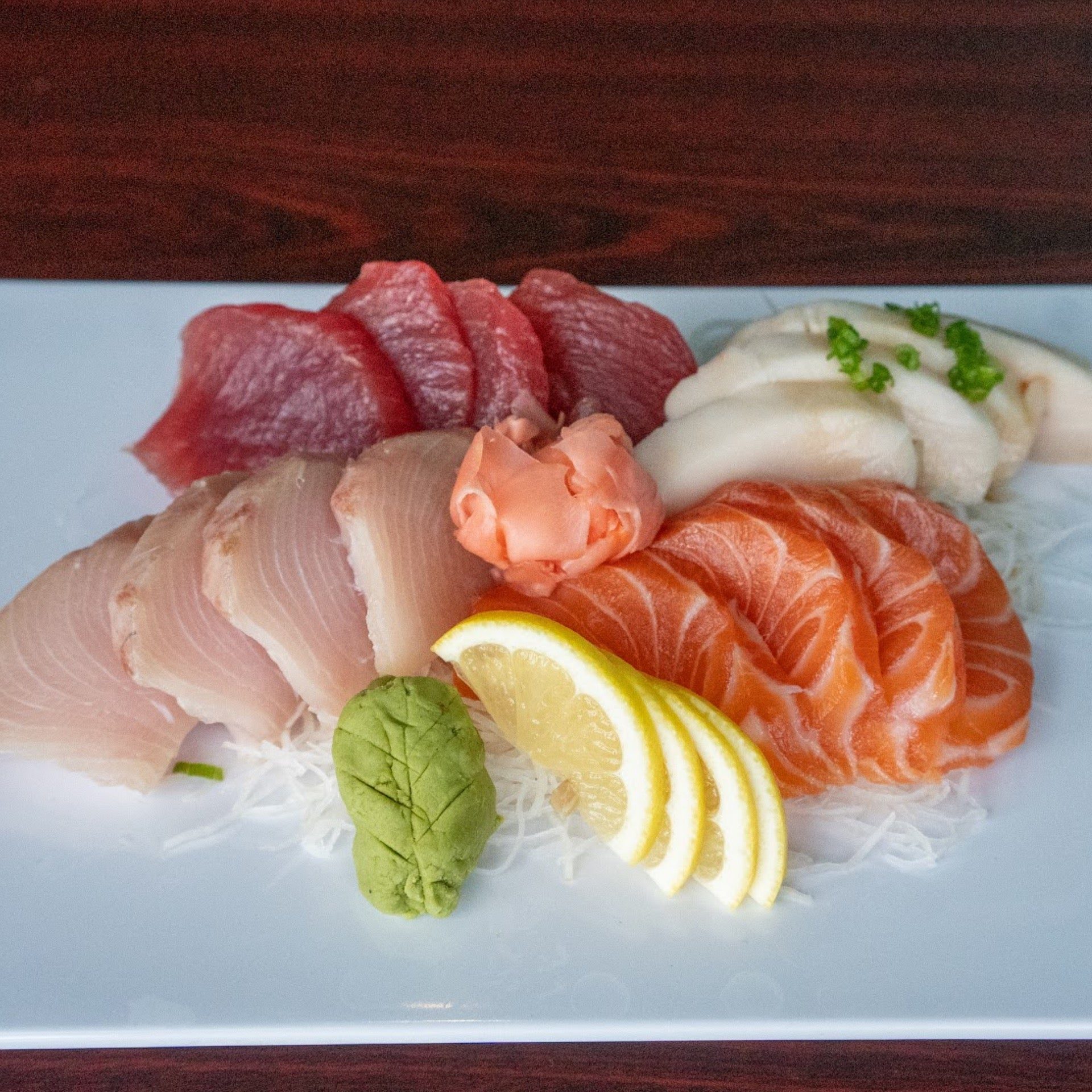 Sashimi Deluxe.