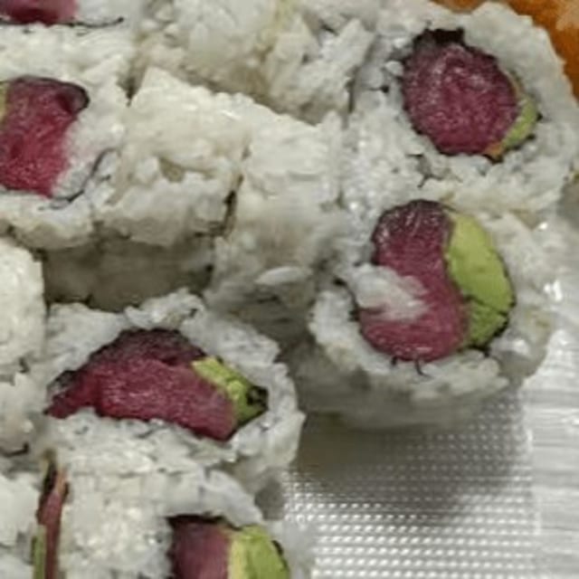 Hawaiian Roll Makimono.