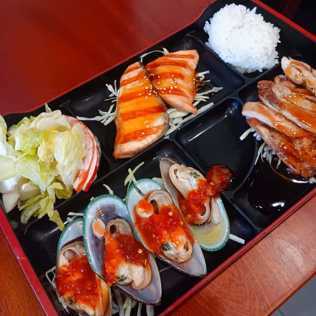 Bento Box 3 Item.