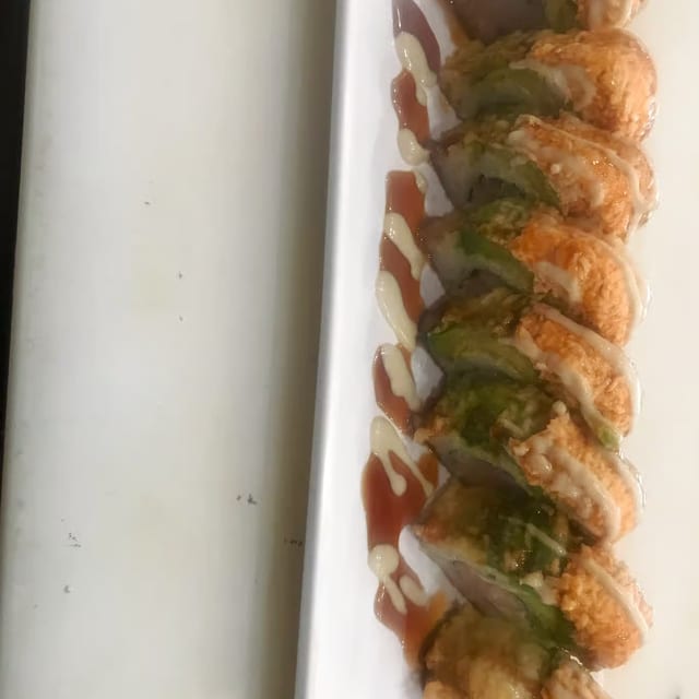 Godzilla Roll.