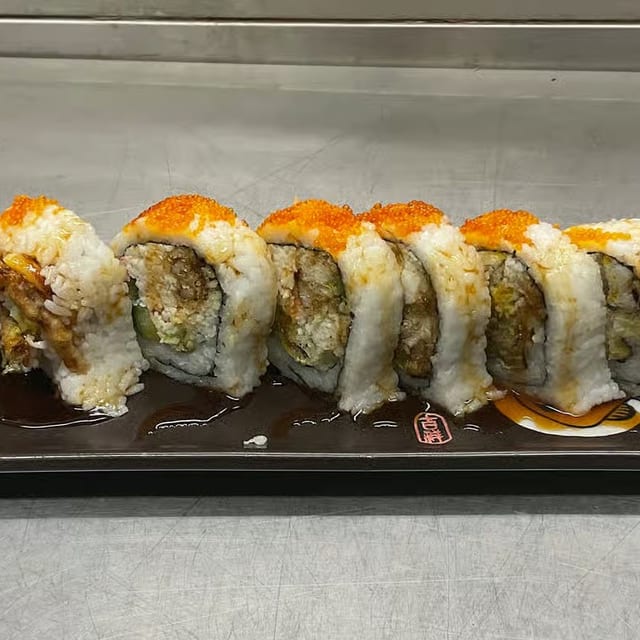 Spider Roll (6 Pieces).