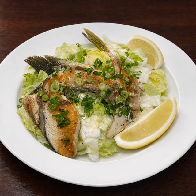 Salmon Kama.