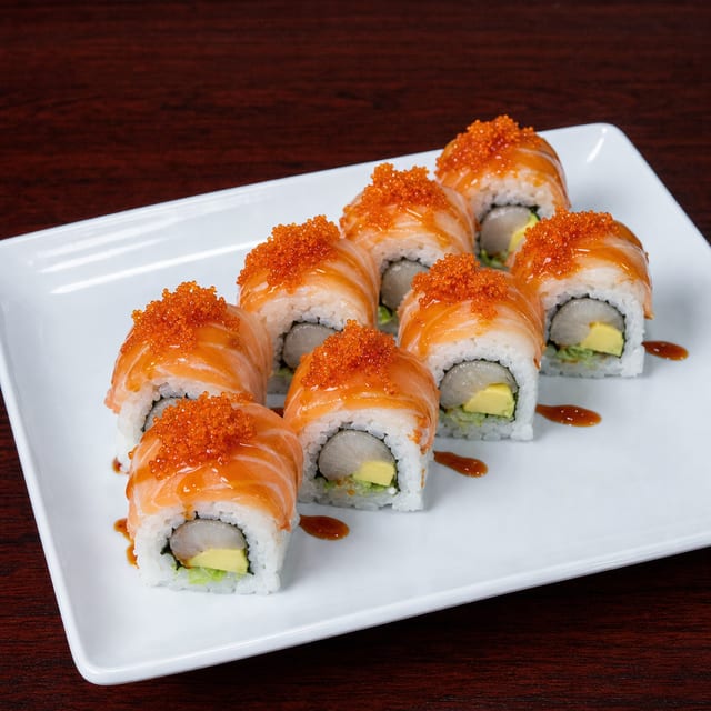 Hamachi Lover Roll.