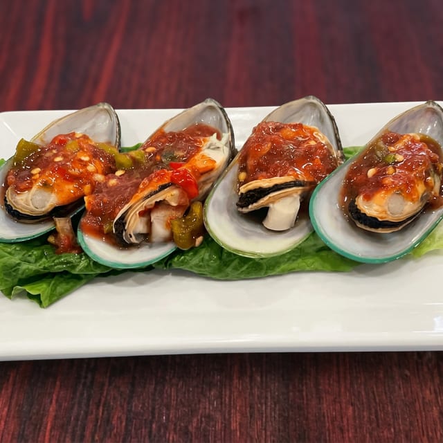 Spicy Green Mussels.