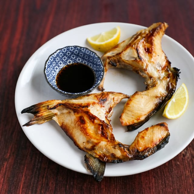Hamachi Kama.