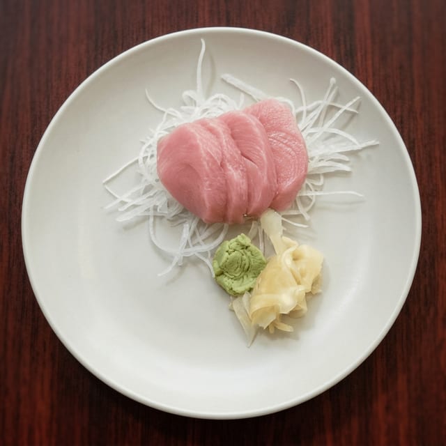 Hamachi Hand Roll.